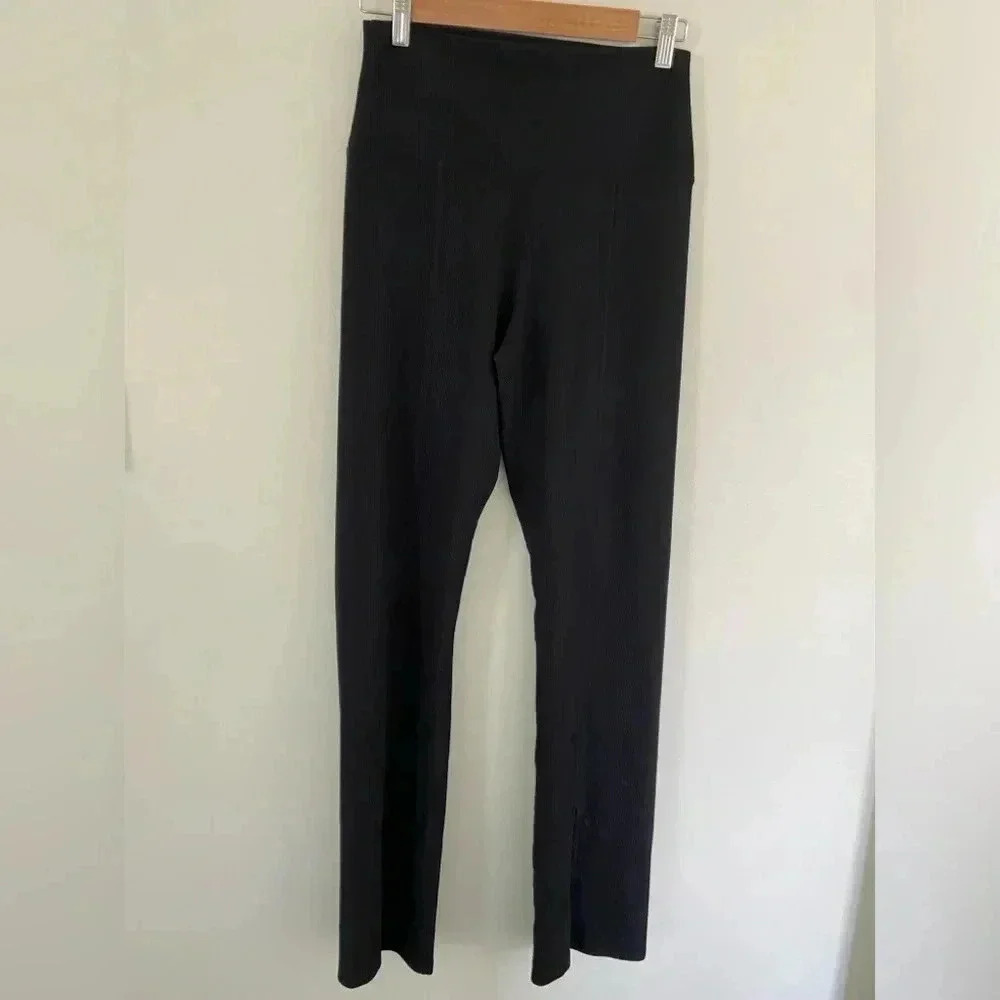 NEW BEACH RIOT alani pants in black rib size L - Picture 4 of 6